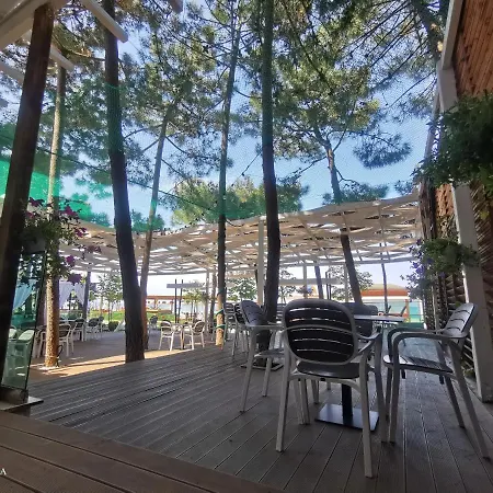 Otel New Akileda 3*