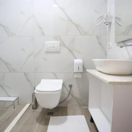 Otel New Akileda