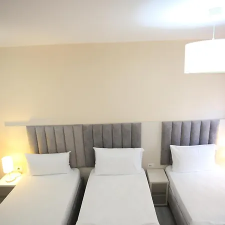 Otel New Akileda Golem (Tirana)